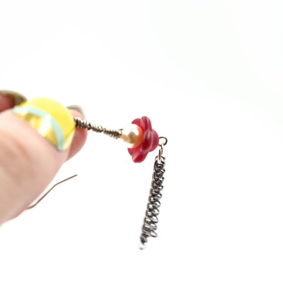 Hanging Chain Earrings with Red Glass Flower and a Pearl - Picture 7 of 7